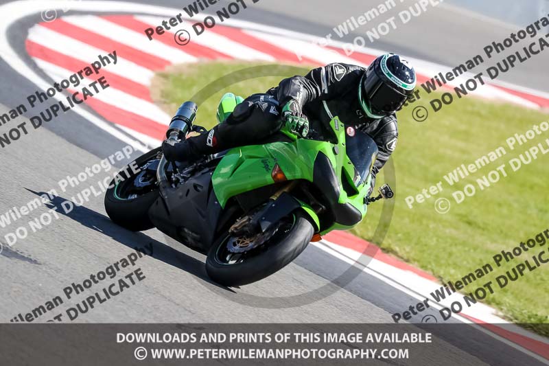 donington no limits trackday;donington park photographs;donington trackday photographs;no limits trackdays;peter wileman photography;trackday digital images;trackday photos